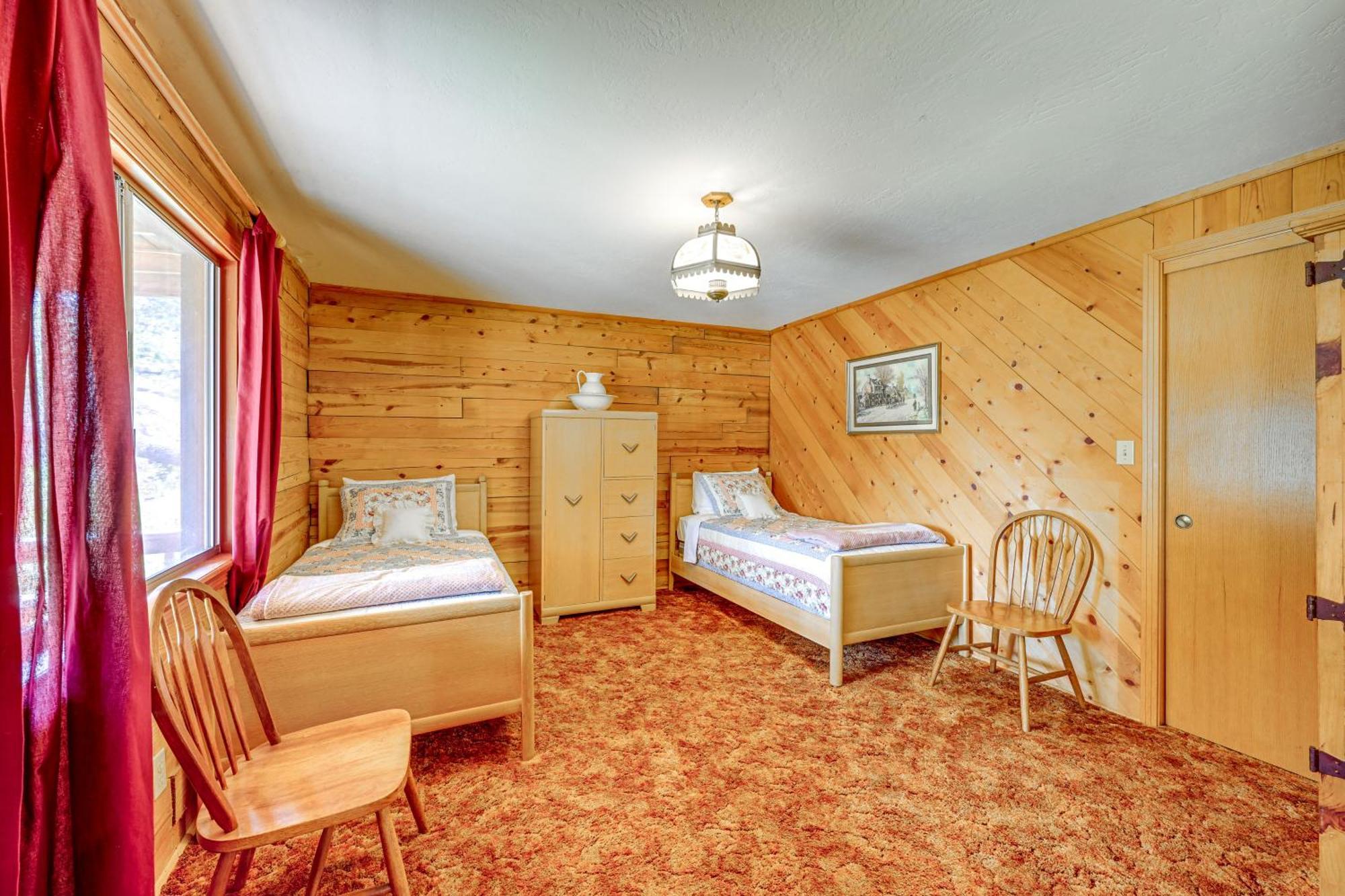 Cozy Family-Friendly Badger Retreat With Fireplace! Exterior foto