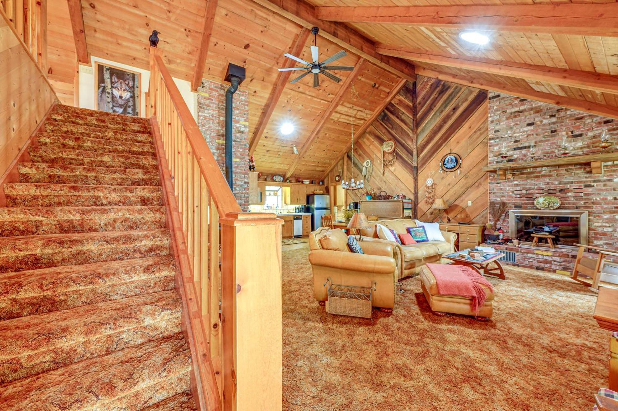 Cozy Family-Friendly Badger Retreat With Fireplace! Exterior foto